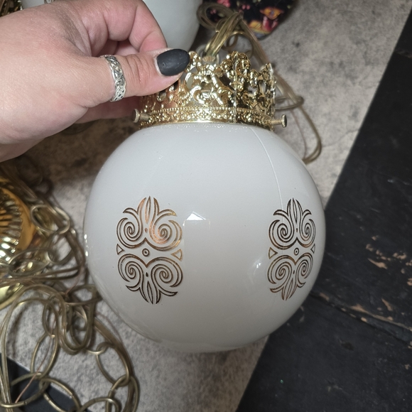 Vtg MCM Glass Globe Hanging Ceiling Swag Light Pendants Lamp Gold Hollywood Rege - Picture 7 of 10